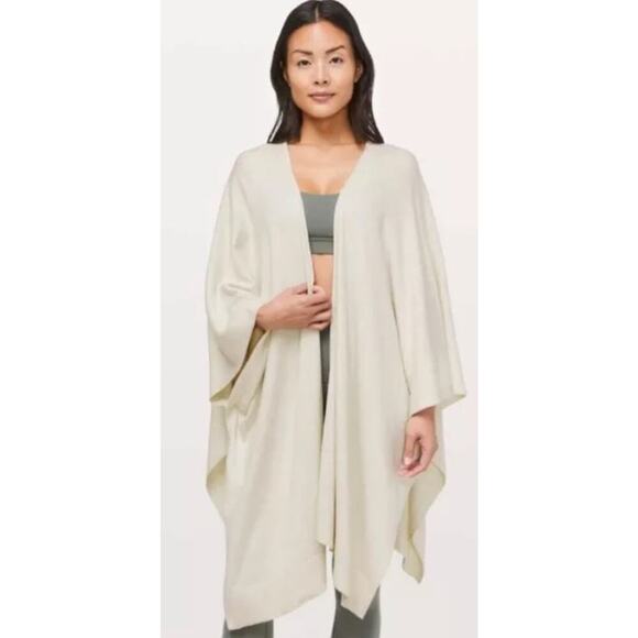 Lululemon Free To Coast Wrap Heathered cream/grey one size - Picture 1 of 7